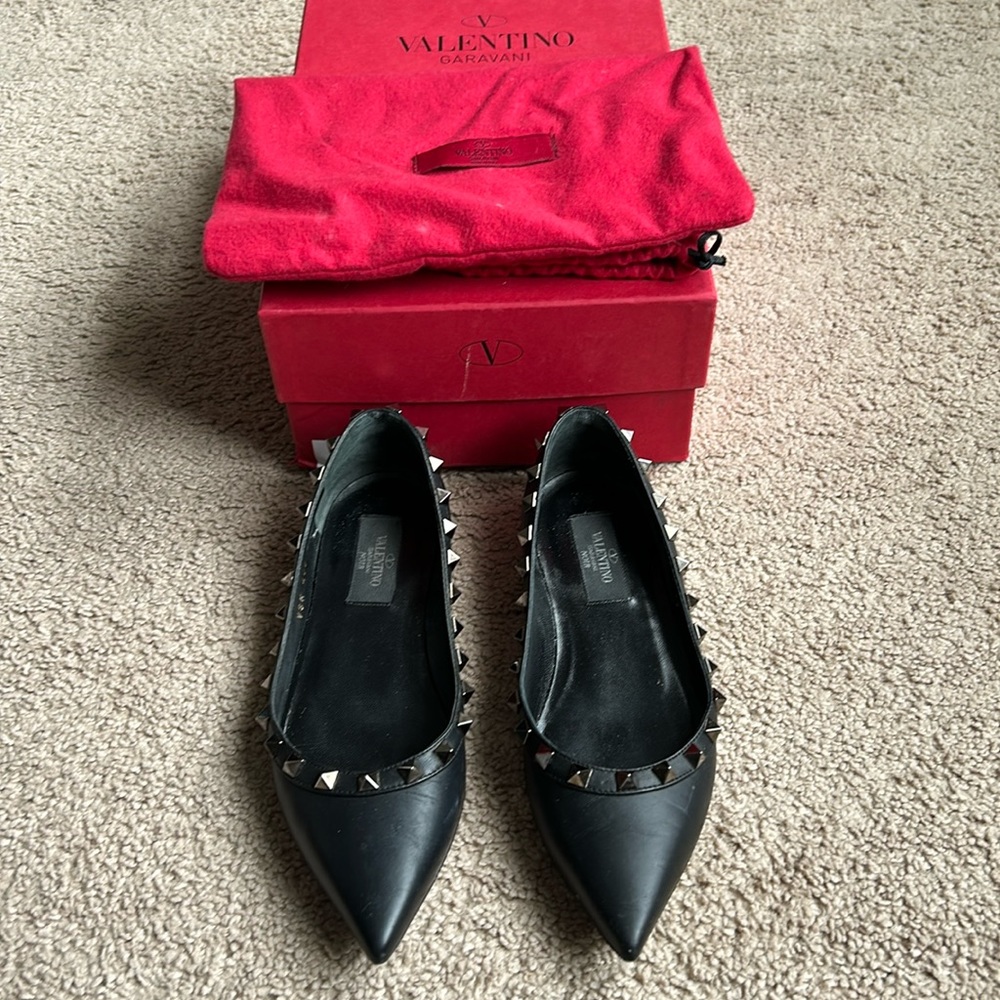 Valentino rockstud flats